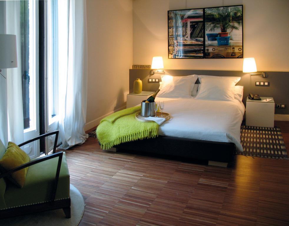 The5Rooms Barcelona Room photo